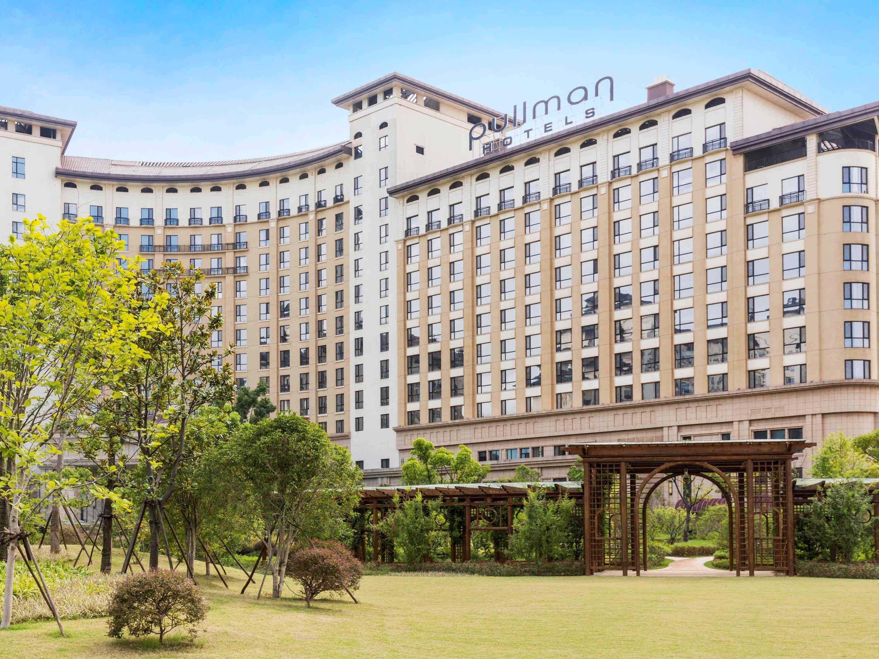 Pullman Nanchang Sunac Hotel Exterior photo